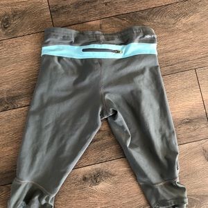 Nike FIT DRY Short Capri